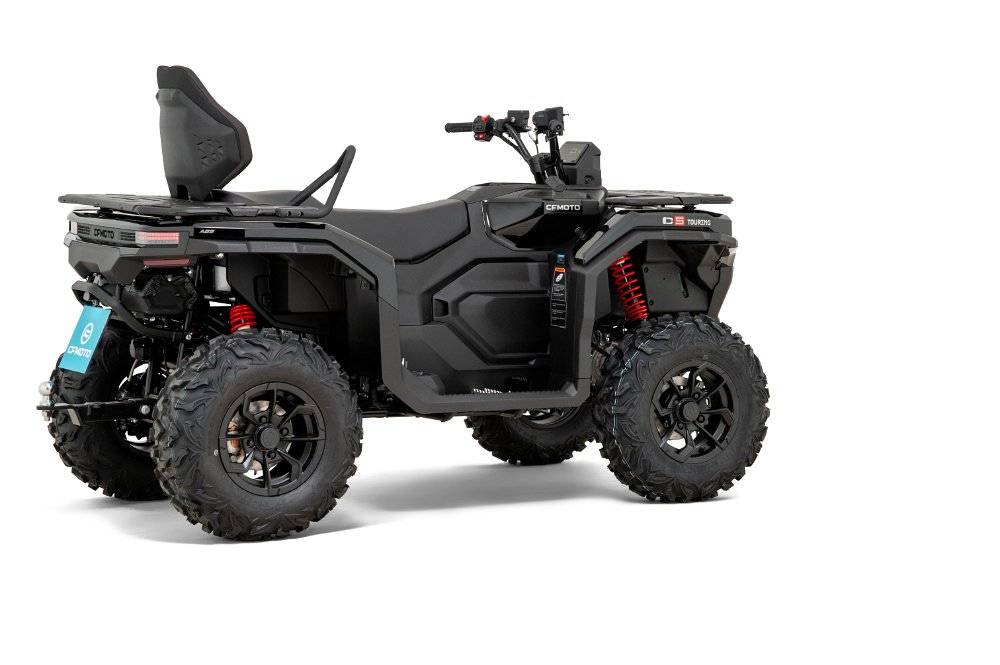 CFMOTO CFORCE C4 Touring ATV in Nebula Black inkl. Zubehör